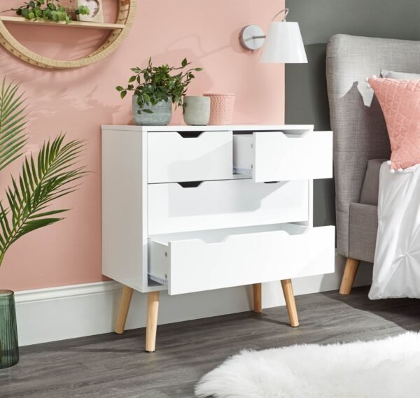 Nyborg 2+2 Drawer Chest White - Image 2