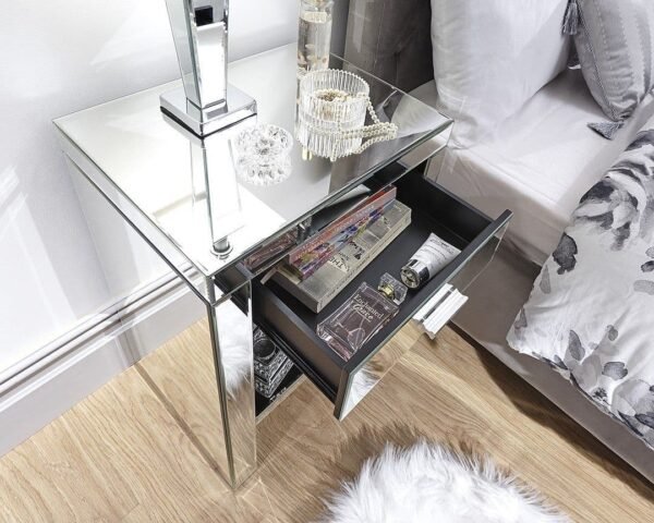 VENETIAN 3 Drawer Bedside - Image 4
